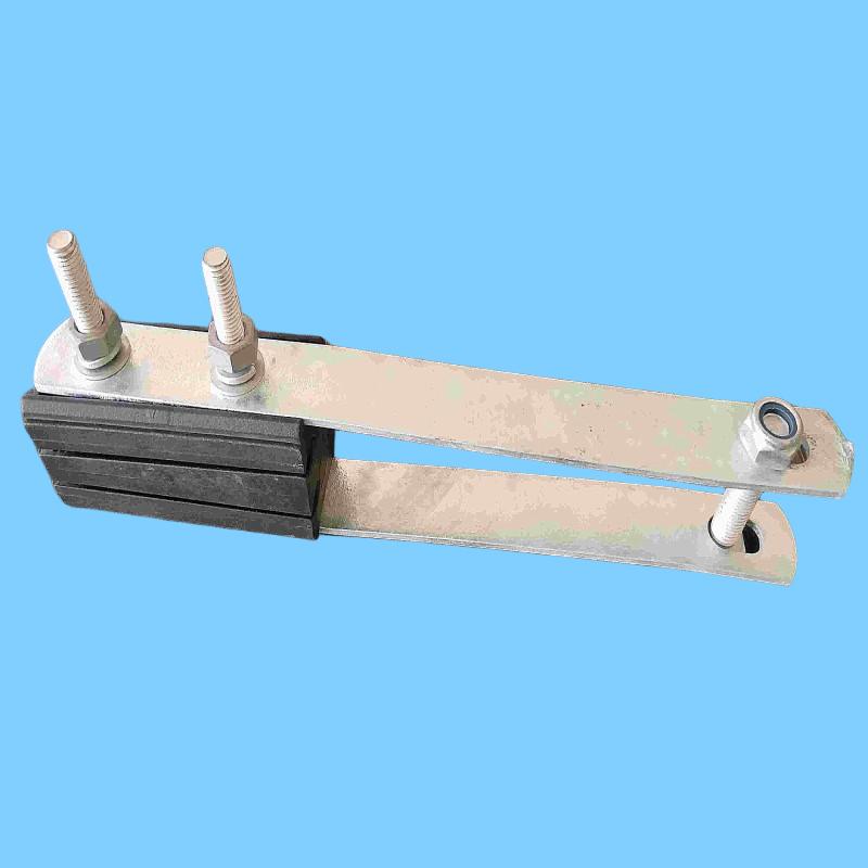 PAT-95 4 Cores Cluster Strain Clamp 6
